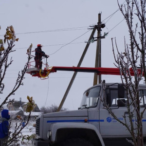 Во Владимирской области из-за ледяного дождя без света остались два района 