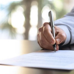 Губернатор Владимирской области поднял оклады и премии замам чиновников