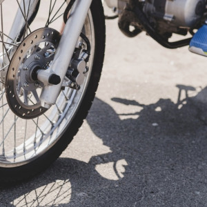 Во Владимире отказались возбуждать уголовное дело из-за кражи мотоцикла у студентов