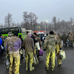 Четыре бойца СВО из Владимирской области вернулись домой из украинского плена