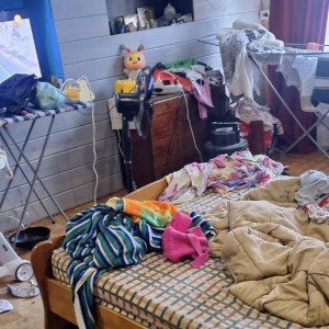 Живших в «свинарнике» детей из Кольчугино возьмет под опеку бабушка