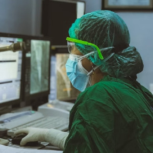 Врач из Владимира стала победителем Всероссийского конкурса медиков