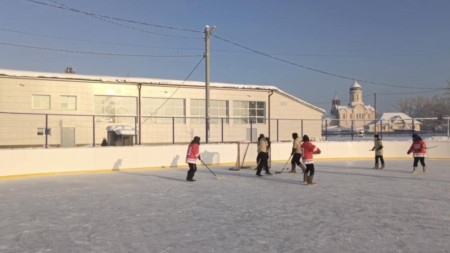 В Гусь-Хрустальном провели турнир по хоккею в валенках