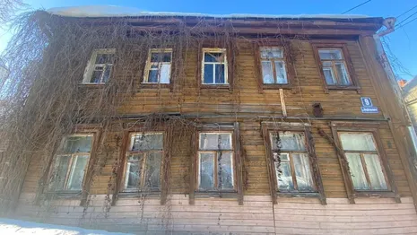 Во Владимире расселили 15 жильцов из аварийного дома времен революции