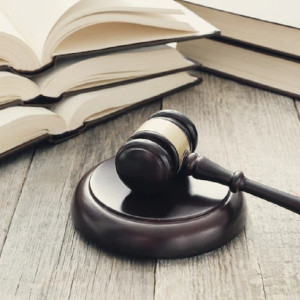 Во Владимирской области замначальницы почты отправили в колонию на 2 года 