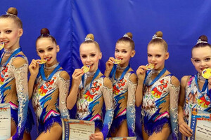 Владимирские гимнастки завоевали золото на межрегиональных соревнованиях
