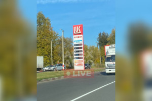 На заправках Александрова закончился 95-й бензин