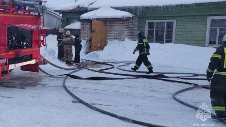 В Муроме загорелся похоронный дом