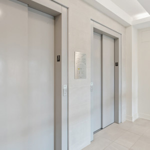 Во Владимире лифтовая компания задолжала незаконно уволенному сотруднику 540 тыс. рублей