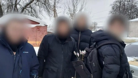 Во Владимире закладчик напал с кулаками на полицейского