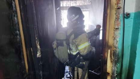 Во Владимире на пожаре эвакуировали 5 детей и 20 взрослых
