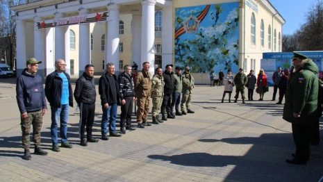 Десять контрактников из Владимирской области отправились в зону СВО