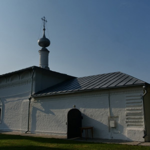 В Суздале освятили построенный женой Петра Первого храм