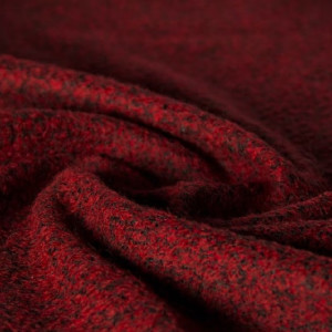 В Сети за 250 тыс. рублей выставили на продажу пиджак Жириновского