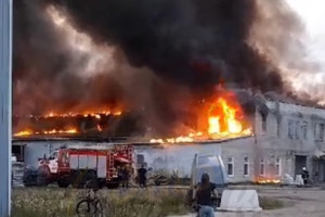 Во Владимирской области сгорел цех по переработке пластика