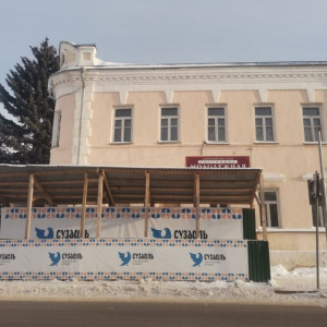 В Суздале «Дом Фирсова» остался без ремонта фасада и кровли 