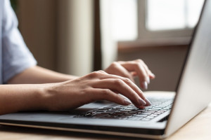 Воспитатель из Владимира лишилась 265 тыс. рублей при покупке персонажа из игры «Роблокс»