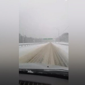 Водители пожаловались на заваленный снегом платник М-12 во Владимирской области