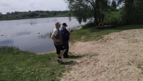 Во Владимирской области на городском пляже забыли поставить раздевалки и урны