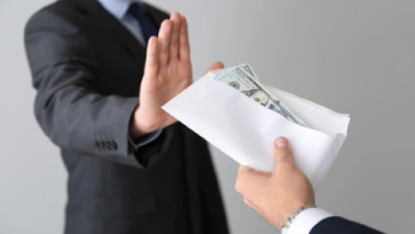 Пьяный москвич предложил 70 тысяч инспекторам ДПС во Владимирской области