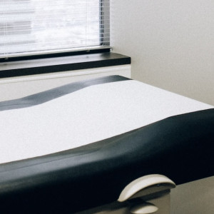 В медкабинете детского сада во Владимирской области забыли поставить мебель и технику