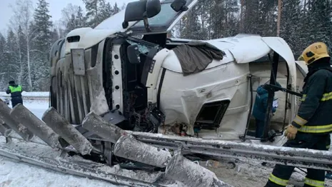 Во Владимирской области в аварии на М-7 Волга погиб дальнобойщик