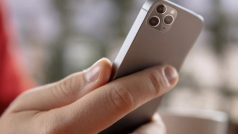 ИИ решает каждое второе обращение банковских клиентов