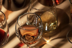 Во Владимире 57-летний дворник насмерть отравился алкоголем