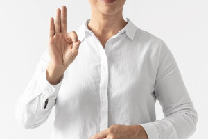 У жителей Владимирской области появилась возможность бесплатно нанять сурдоперевочиков