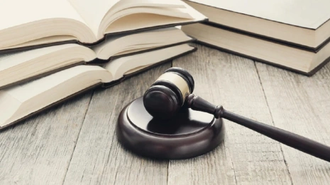 Во Владимирской области замначальницы почты отправили в колонию на 2 года 