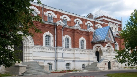 В Гусь-Хрустальном разыскивают свидетелей особо тяжкого преступления у музея хрусталя