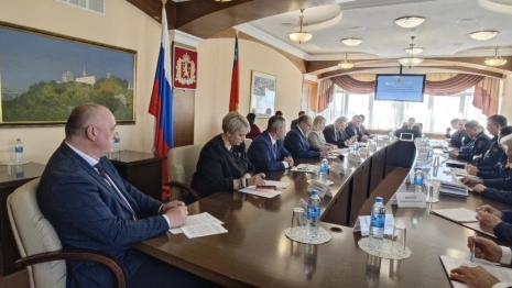 Во Владимирской области введут допвыплаты для полицейских и Росгвардейцев