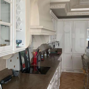 Во Владимире выставили на продажу квартиру за 43 млн рублей