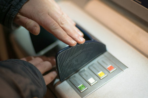 Жители Владимирской области за неделю отдали аферистам более 10 млн рублей