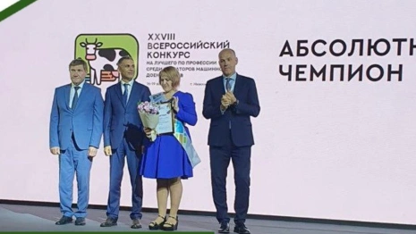 Доярка из Владимирской области надоила на автомобиль