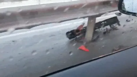 Во Владимире 18-летний автомобилист на BMW влетел в два ограждения