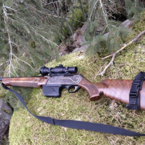 Очевидцы сообщили о задержании мужчины с винтовкой во Владимире