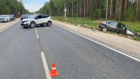 Во Владимирской области женщина устроила на трассе ДТП с пострадавшим