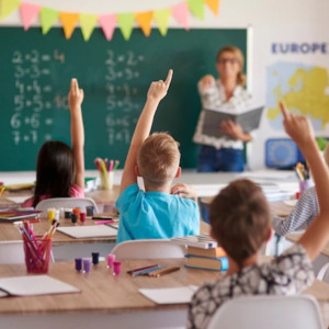 
Сбор ребенка в школу во Владимирской области обойдется в 10 тыс. рублей