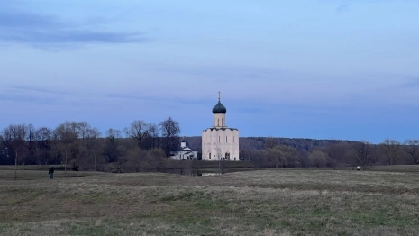 Покрова на Нерли и Боголюбовский луг закроют для посещения в июле из-за съемок фильма