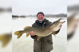 Житель Владимира поймал 6-килограммовую щуку в Ивановской области