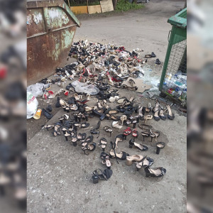 Прославившаяся в Сети свалка женских туфель оказалась в 650 км от Владимира