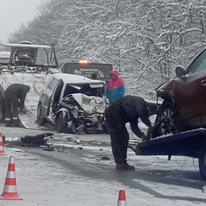 В ДТП с двумя легковушками и автобусом под Владимиром погибли 2 человека