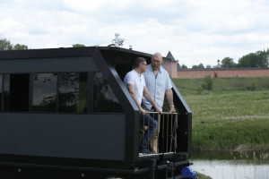 Владимирский губернатор покатал Валуева на кемпботе по Оке