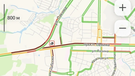 На проспекте Ленина во Владимире выросла пробка в 2,5 км