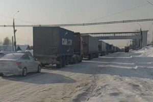 На трассе М-7 во Владимирской области растянулась пробка длиной в 30 км