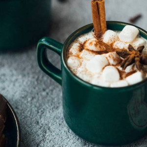 От мексиканского кофе до яблочного пунша. Топ-5 рецептов для приготовления вкуснейших безалкогольных согревающих напитков