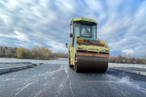 Во Владимирской области новый асфальт уложили на 440 км дорог
