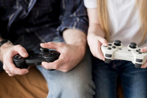 Подростка из Мурома кинули на деньги при покупке приставки X-box