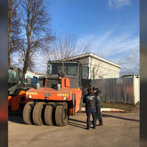 Во Владимирской области дорожный каток раздавил рабочего